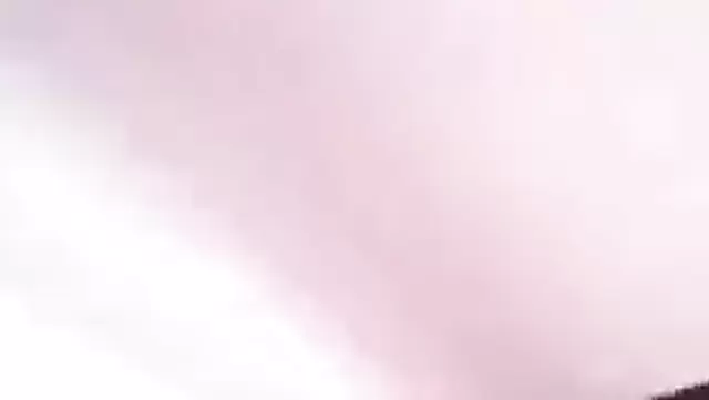 Узбечка показала девственную киску